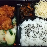 中華そば寅 - 料理写真:『 唐揚げとら弁 』 280円 (税込 302円)
