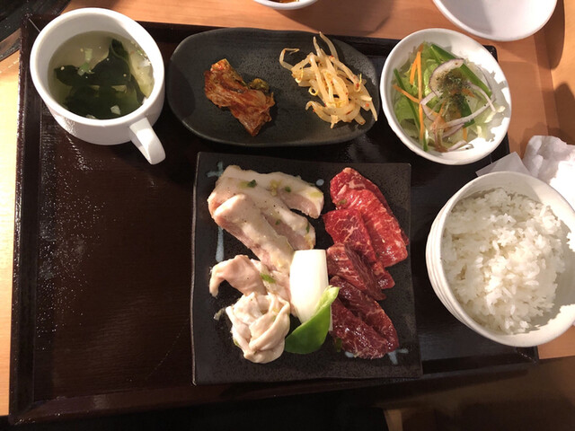 炭火焼肉 羅山 琴似店 琴似 札幌市営 焼肉 食べログ 炭火焼肉 羅山 琴似店 琴似 札幌市営 焼肉 食べログ