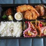 Tonkatsu Ando Hambagu Takutomi - 幕の内弁当