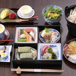 天川茶寮 柿千 - 料理写真:伍の膳。ボリュームたっぷりです。