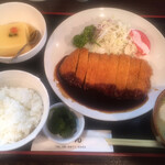 旬の幸しん - 日替定食　とんかつと卵豆腐