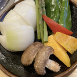 焼肉処 まるます家 - 焼き野菜盛合わせ♬