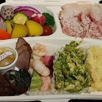 イタリアン オット - 前菜の盛り合わせ（２人前）です