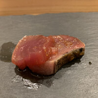 SUSHI TOKYO TEN、 新宿店 - 玉葱醤油鰹