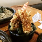 Soba Dokoro Kobushi - ミニ天丼(エビ、野菜のかき揚げ)
