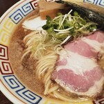 人力俥 - 背脂煮干そば（大盛・アップ）