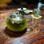 手打ち蕎麦 天婦羅 雨安居 - お茶