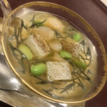 日本料理 久丹 - 広島産のジュンサイ。小柱と障泥烏賊と枝豆の冷製仕立て