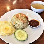 AYAM PENYET@ BLOK M - 