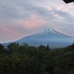 カリアムドゥ - ふろく:この日の夕方 ようやく  全景
            見せてくれた富士山   山中湖近くから 