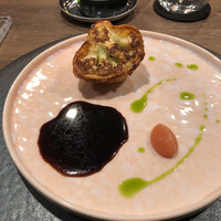l'intemporel - シグネチャーディッシュ。カリフラワーのパイ包み焼き