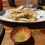 蕎麦前ながえ - 小アユの天ぷら 880円