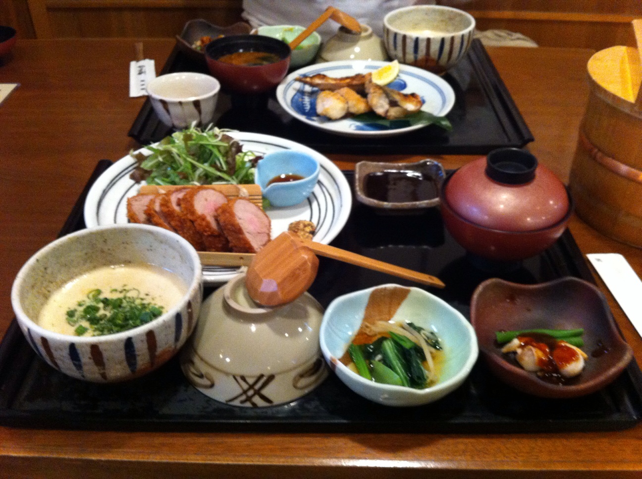 麦 屋 魚 仙 坊