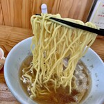 めん処 り庵 - 縮れ麺
