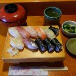 鮨善 - にぎり寿司