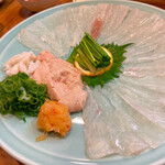 小魚料理 とみ助 - ★カワハギ 冬は肝が太って美味い！