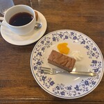 エル・パンドール - 午後のコーヒーに付いてきたケーキが美味しかった