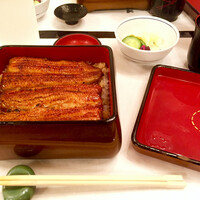 鰻割烹 伊豆栄 本店 - 