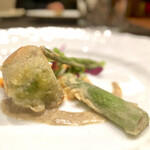 ジュンジーノ - 花ズッキーニ オマール海老(料理名 聞き取れず)