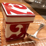 ジュンジーノ - 砂糖容れはHERMES