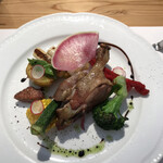 ピアット スズキ チンクエ - 鴨肉のコンフィ