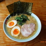 横浜らーめん 吉田家 - 味玉らーめん