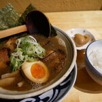 華火 - 魚介醤油ラーメン+チャーシュー