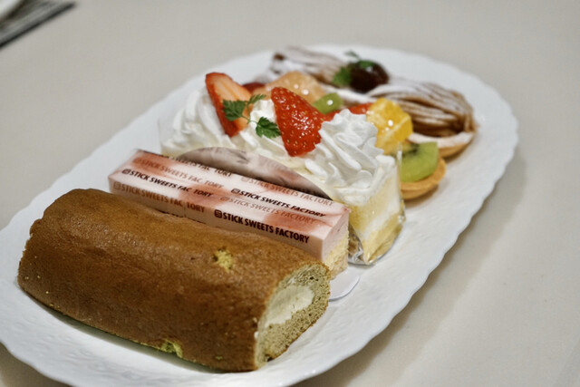スティックスイーツファクトリー 湘南モールフィル店 Stick Sweets Factory 本鵠沼 ケーキ 食べログ