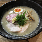 麺屋 一八 - 濃厚汐らぁ麺