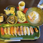 鮨御膳十二貫 2500円(2020年5月)