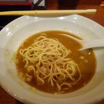 麺処 にぼし香 - スープに合わせます