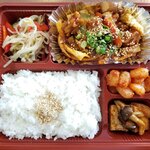 韓一館 - ホルモン炒め弁当