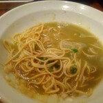 麺処 にぼし香 - スープに合わせます