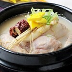 韓一館 - 参鶏湯