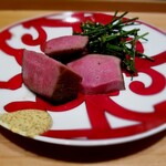 肉屋 田中 - 藁焼き　タン　韓国のおひたし