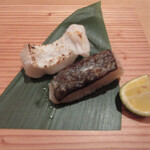 SOTO - 上:カレイ塩焼き、下:目鯛塩焼き