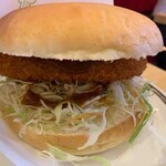 コメダ珈琲店 - カリーメンチカツバーガー