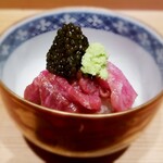 肉屋 田中 - キャビアとランプ肉の酢飯丼❗
