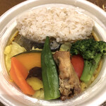 セブンイレブン - 料理写真:スパイス香るスープカレー