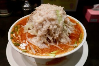 Ramendai - 旨辛ニラ醤油ラーメン・２辛・ヤサイオオメニンニクヌキ（890円）
                        