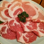 shabushabusumire - 追加肉　米沢天元豚３種