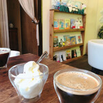 カフェ ワニシャン - 