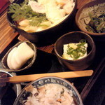 Teuchiudonshimanto - 鍋焼き膳　１４００円