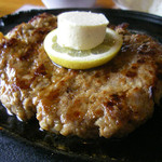 ペコペコ - ハンバーグランチ（２００ｇ）７００円