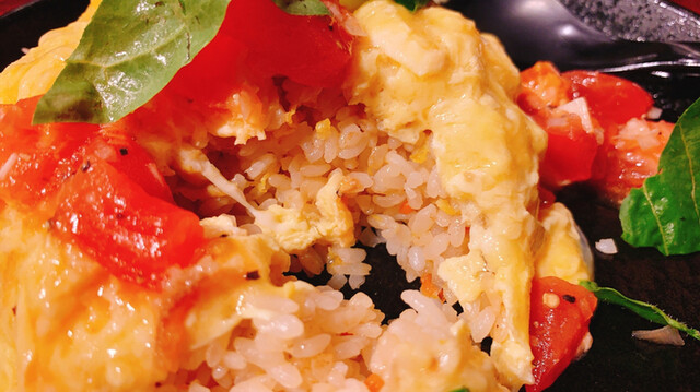 絶品オムチャーハン！！』by ZEX : オムちゃん食堂 - 天神橋筋六丁目