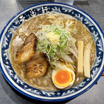 手もみラーメン 来楽軒 - 煮干しガッツ
