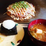 鉄板ハウス シスター - シスター定食、広島焼き