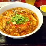 中華香彩JASMINE口福厨房 - 黒酢風味のサンラータンメン 1,000円 ♪