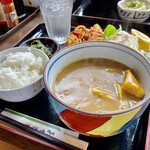 Tsuru rin - スパイシーなカレーうどん