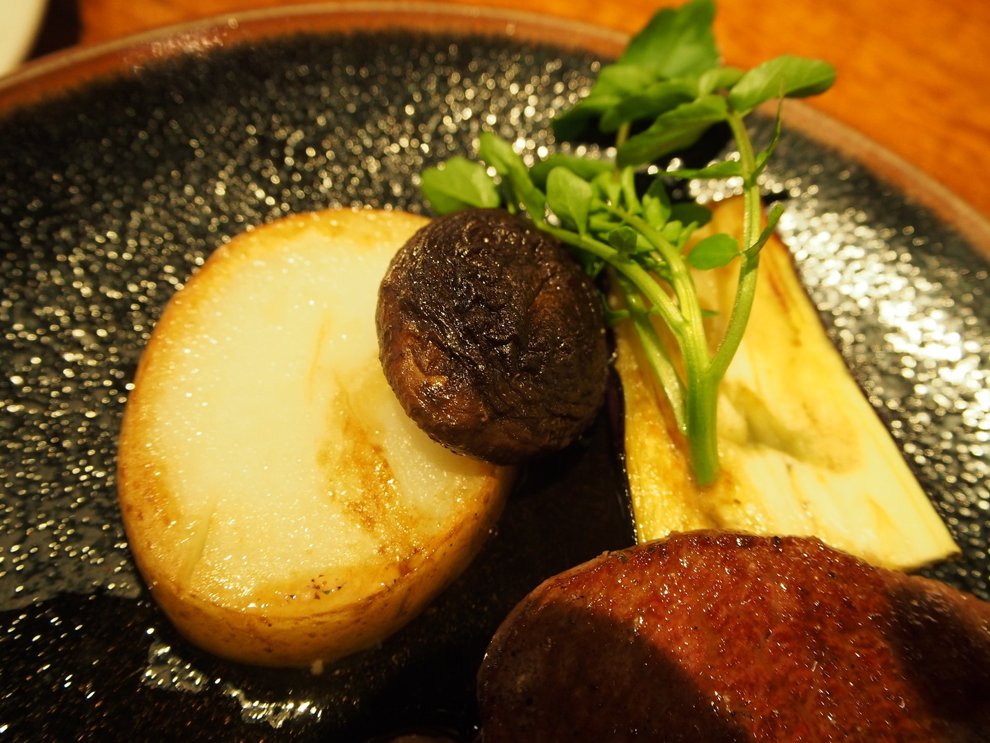 写真 : Hibio （ヒビオ） - 扇町/ステーキ | 食べログ